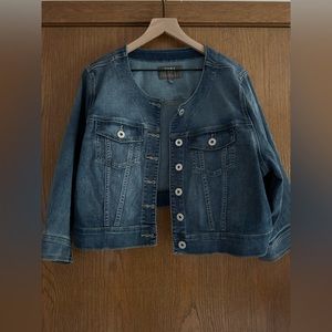 Torrid collarless cropped denim jacket size 3
